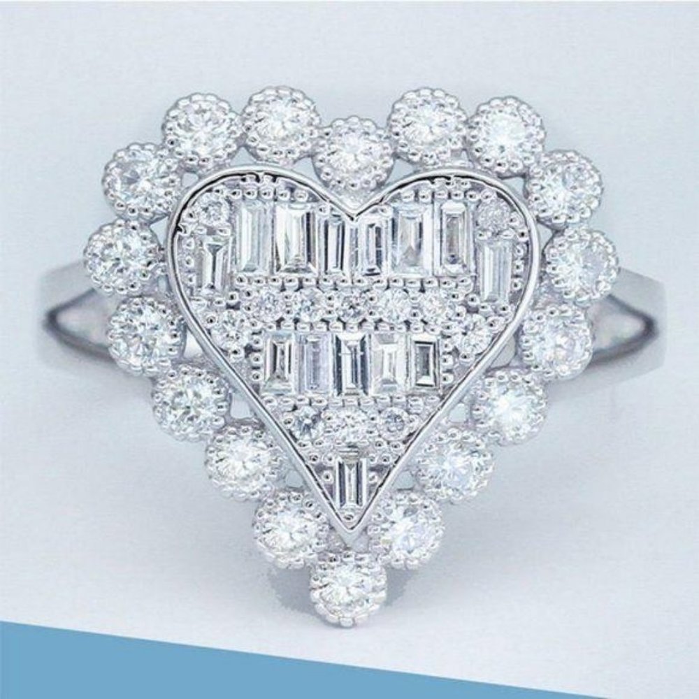 925 Sterling Silver Baguette Diamond Heart Ring - Picture 5 of 7